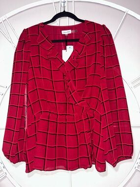 NWT Calvin Klein Windowpane Ruffle V-Neck Top